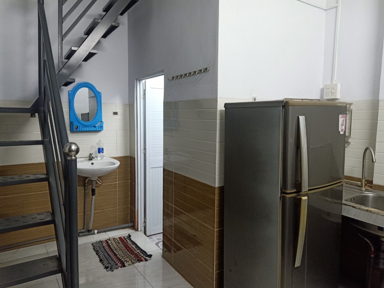 z5636687101244_b323363a9296dea232f64e75d7744e13