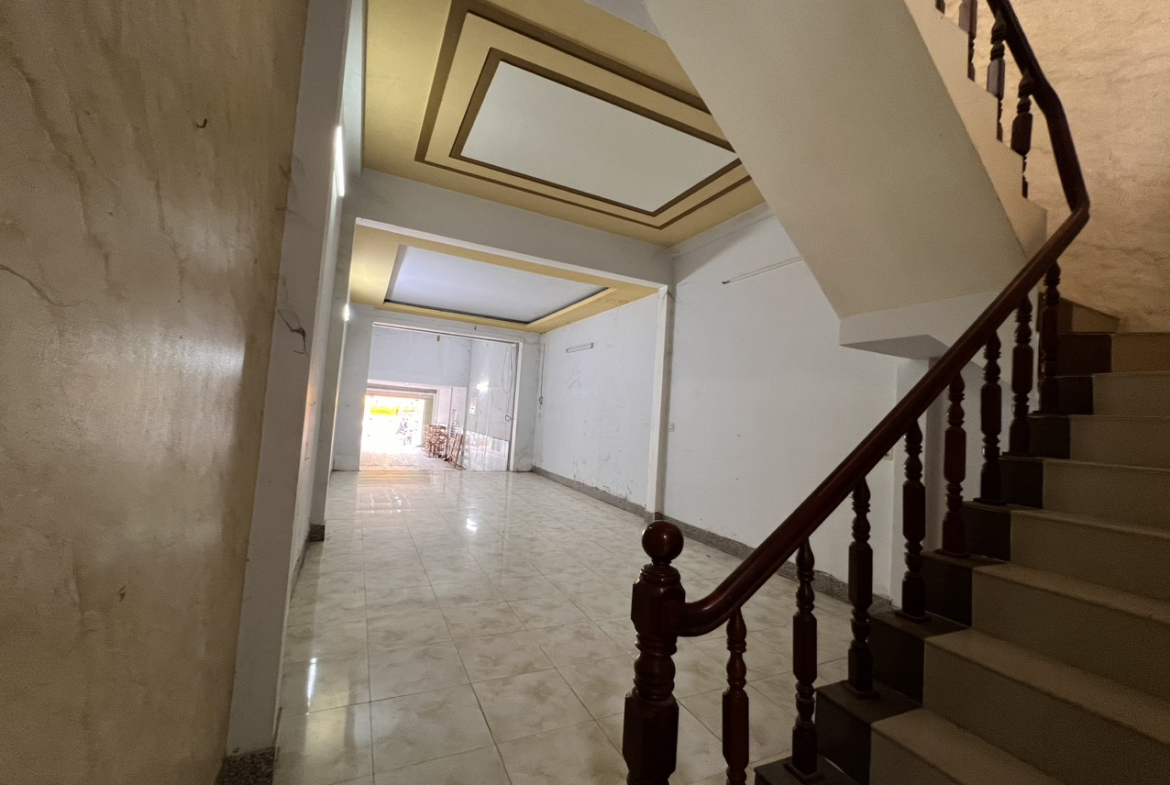 z5638825396765_97cc5056e157cfff502d6cd3ffae608e