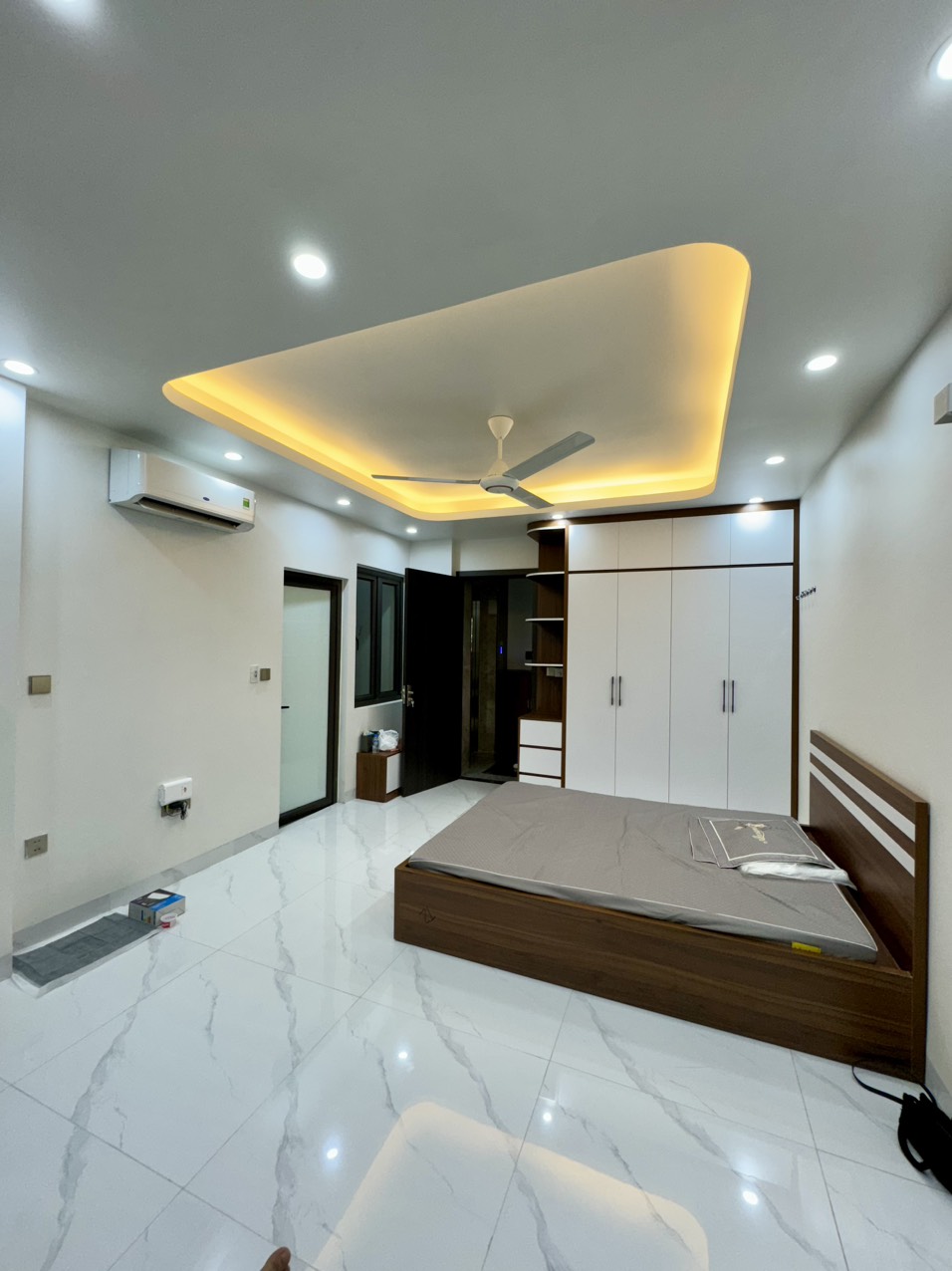 z5638850436628_636790b4892f1aa419f8053b3087f284