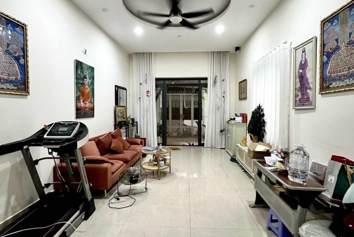 z5640222095882_664727fd079af40cb23fcbfd0ca3b82b