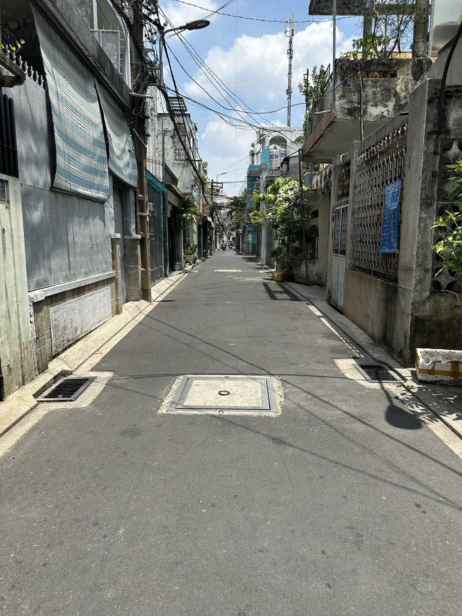 z5640901459589_92429165de4364e4dafcc2d0150add49