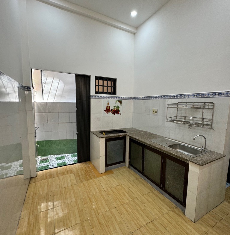 z5641321465810_f7b32ab1251d43965dfd6a1fa2982b40