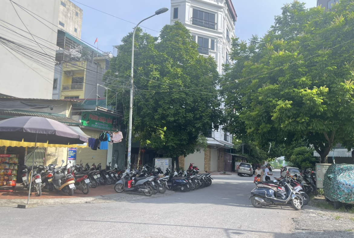 z5643714998994_e100125c38b54b7925658f7702abce1a