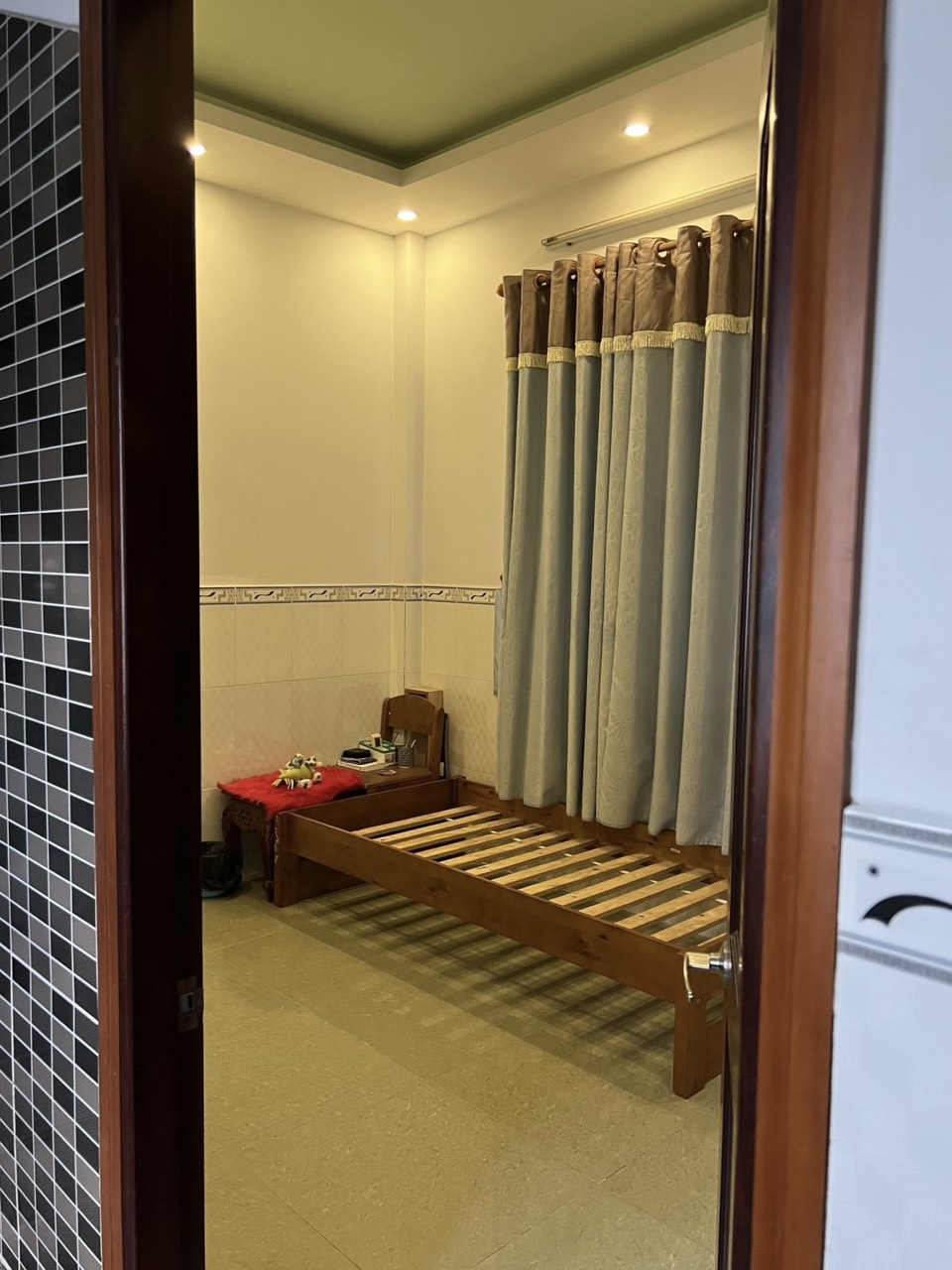 z5645537596463_93b25eafcdc266b1065235fb3446e615