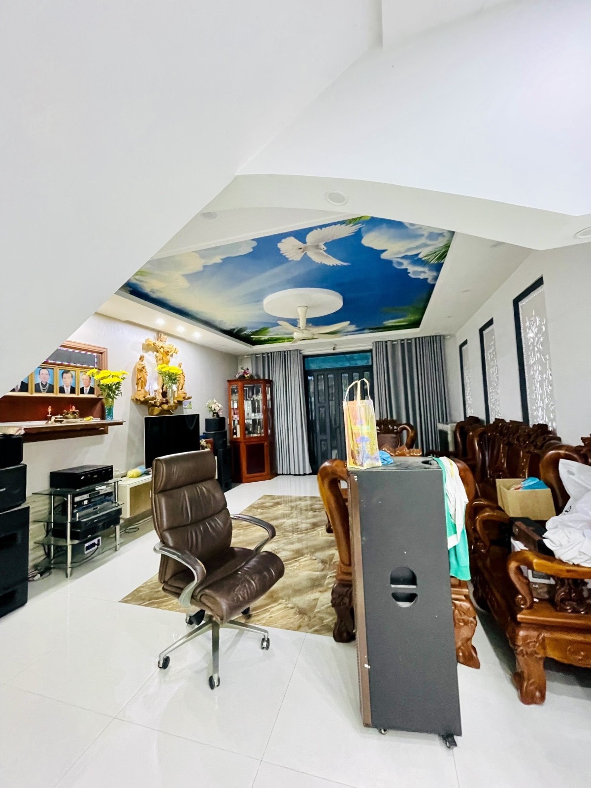 z5646102590549_691fec89bf4cab57340d5cbe57931fe7