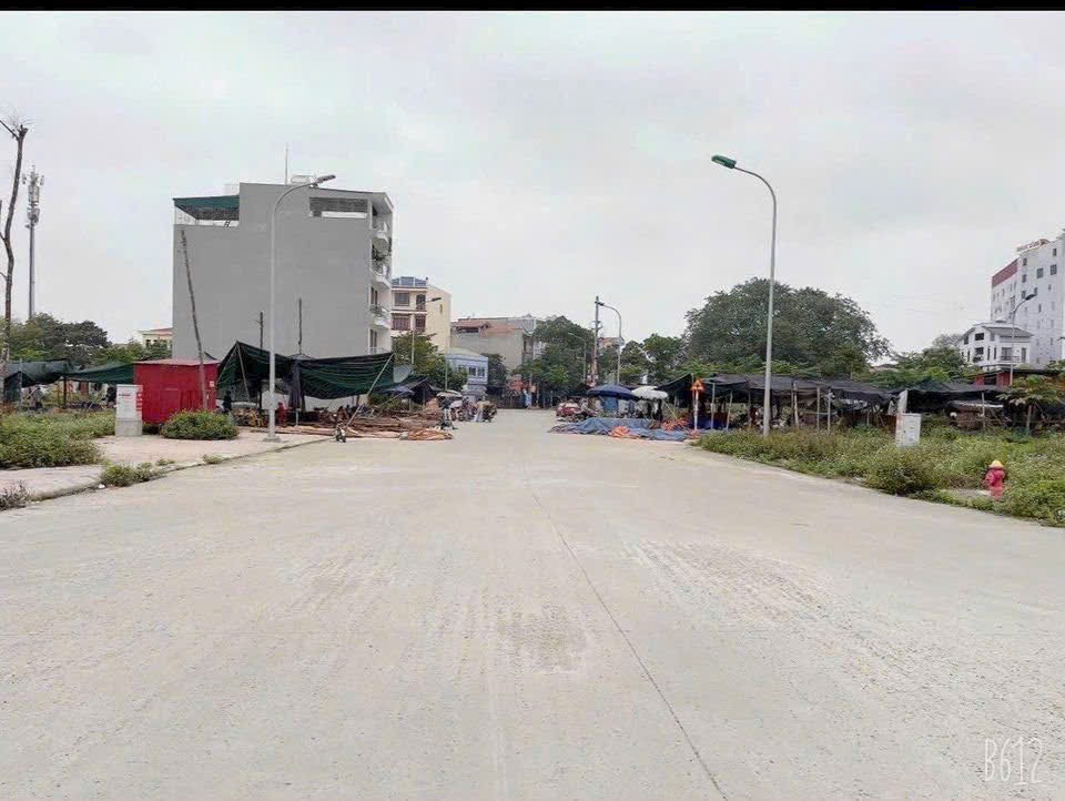 z5647131890935_f5adb29785a9abb8e80578e81d2871bc (1)