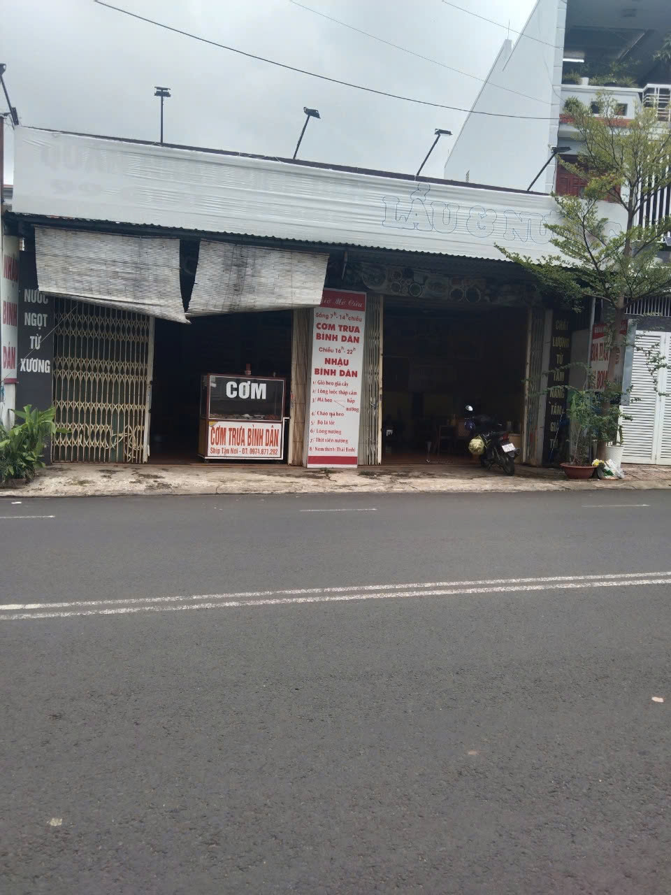 z5647578085583_800aaac76681e81ccf881f0df6403e40