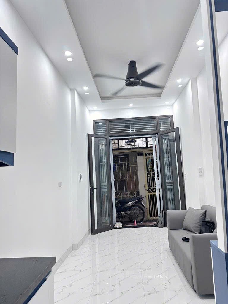 z5649818306521_b8ffcb7e8e64343e1b207e9e14f38d45