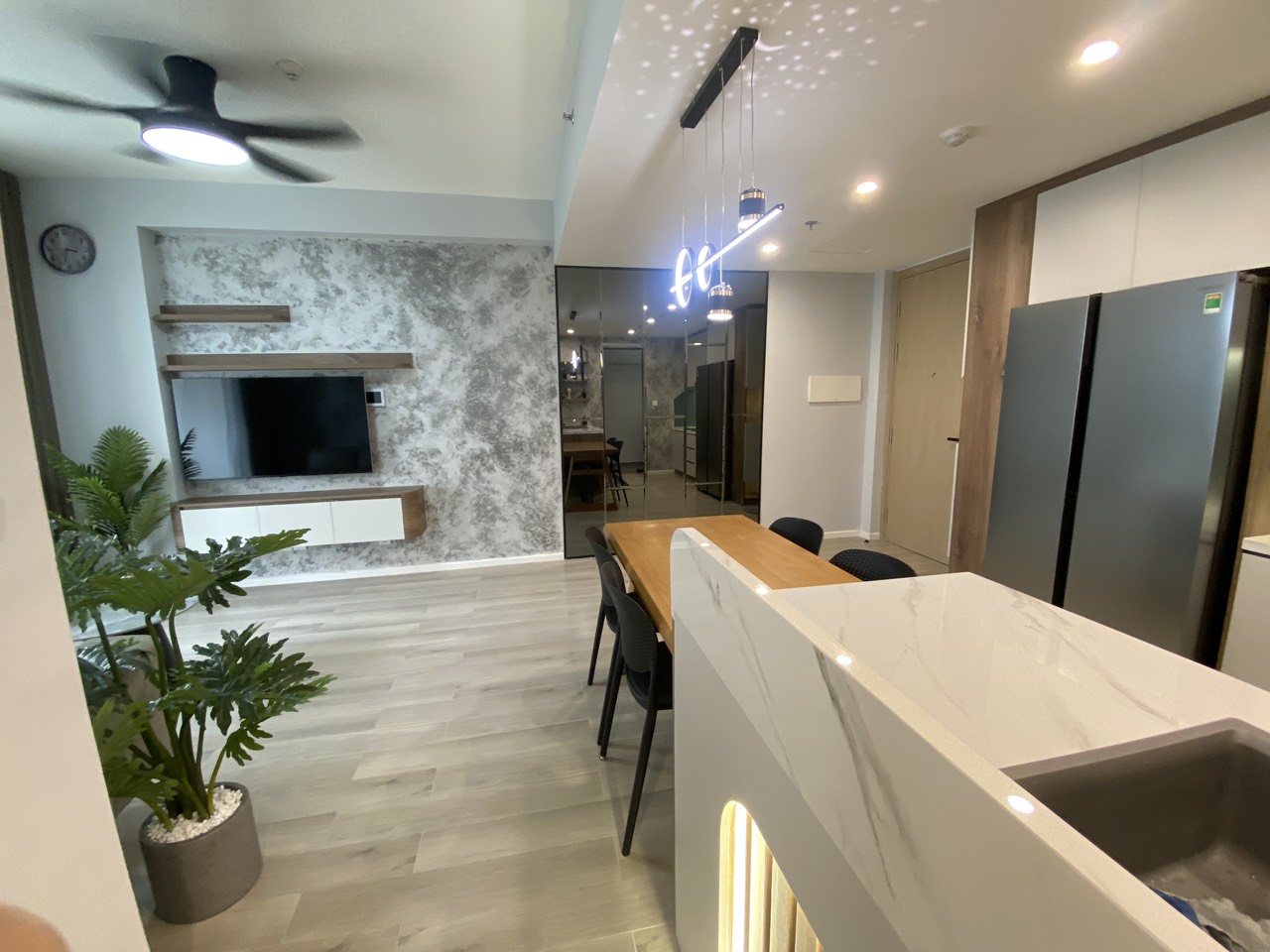 z5651152318548_93d3ab935d1b84fe2f23487d4eaa745a