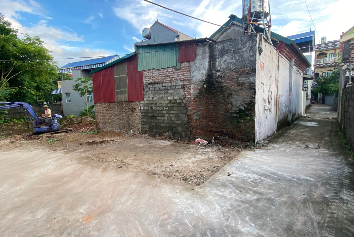 z5652705995108_eff930deeca11f42bc294b03a627845a