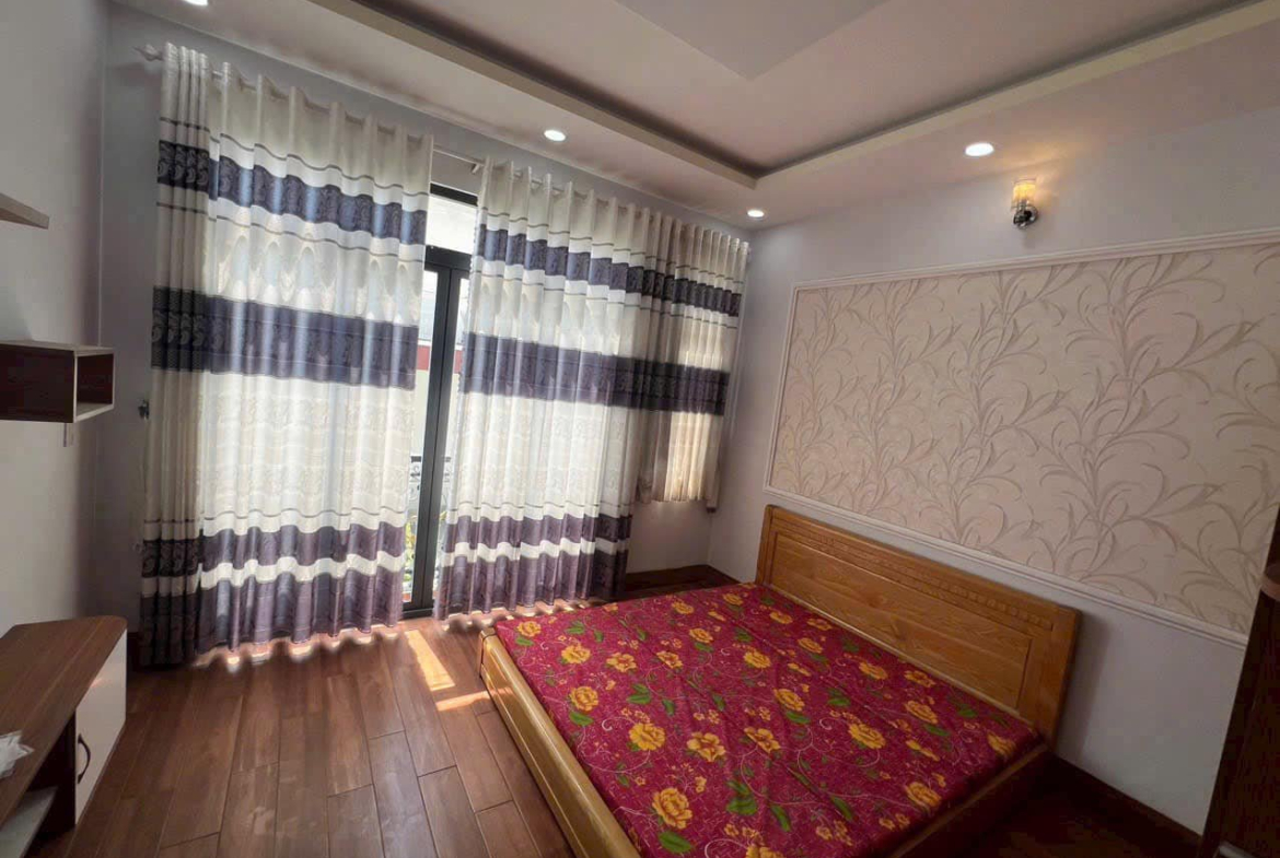 z5652842199354_245f8799a2fa35d2bd01c4b0de7c564d