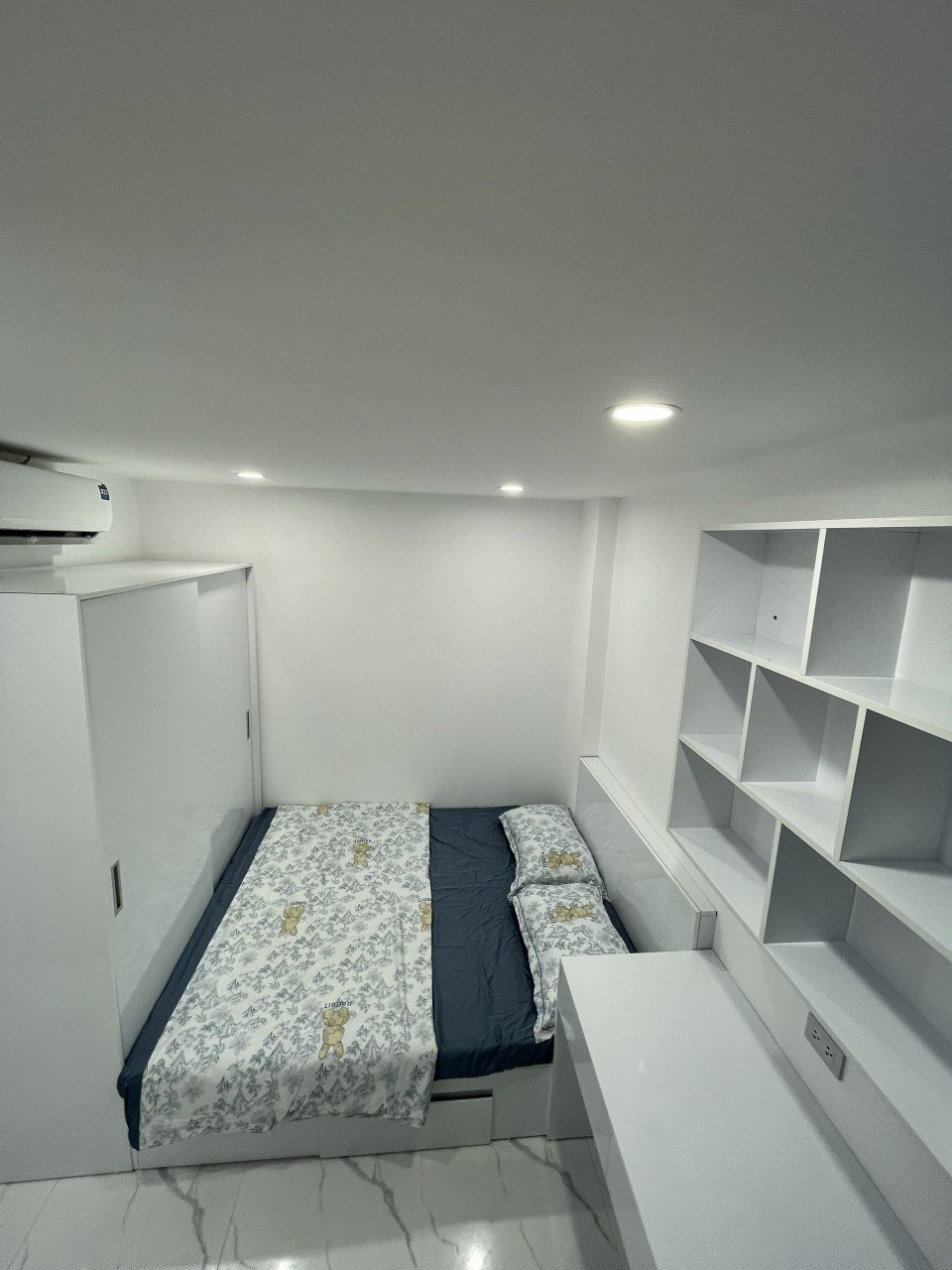 z5654330522862_557a35cc6fd873f82f7f8f723f2988e7