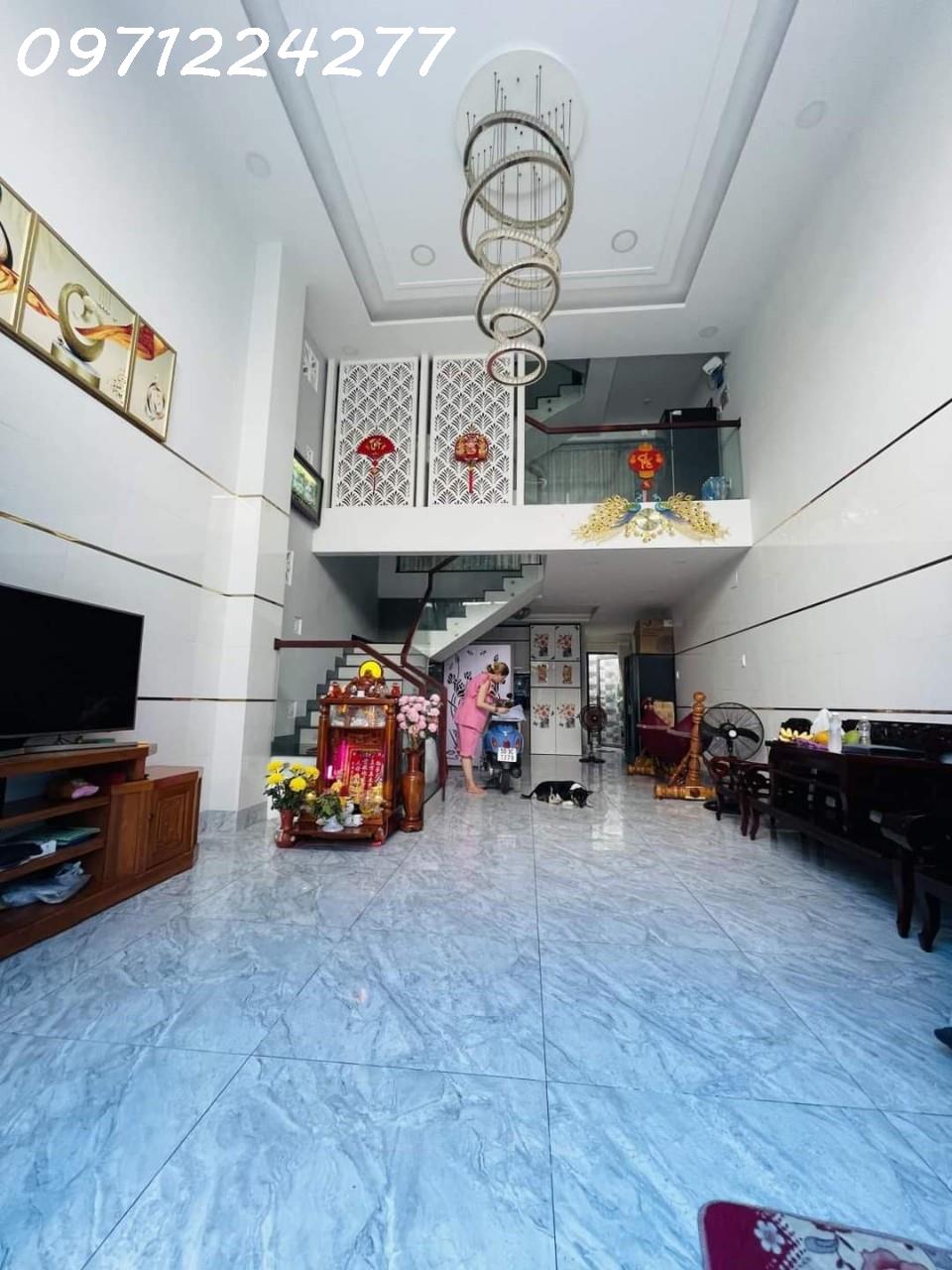 z5657557157477_83cd70c815c218aee1188da507d7f27d