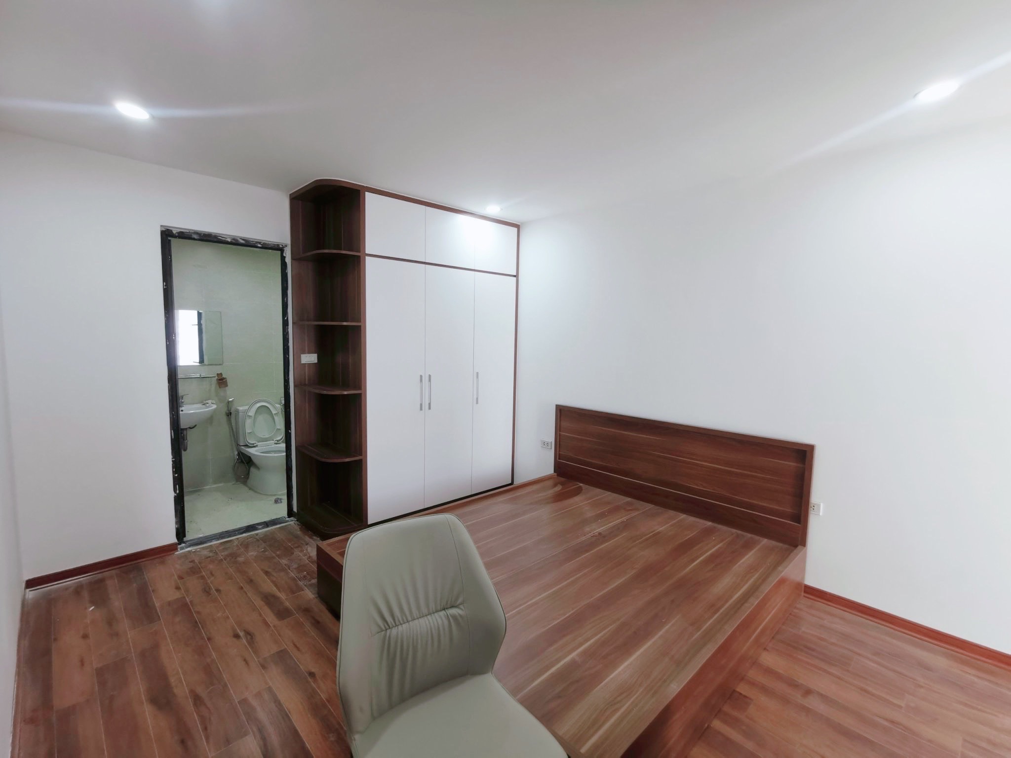 z5659363892048_847b1f8de23abb71ceb5d75a73c6ed40