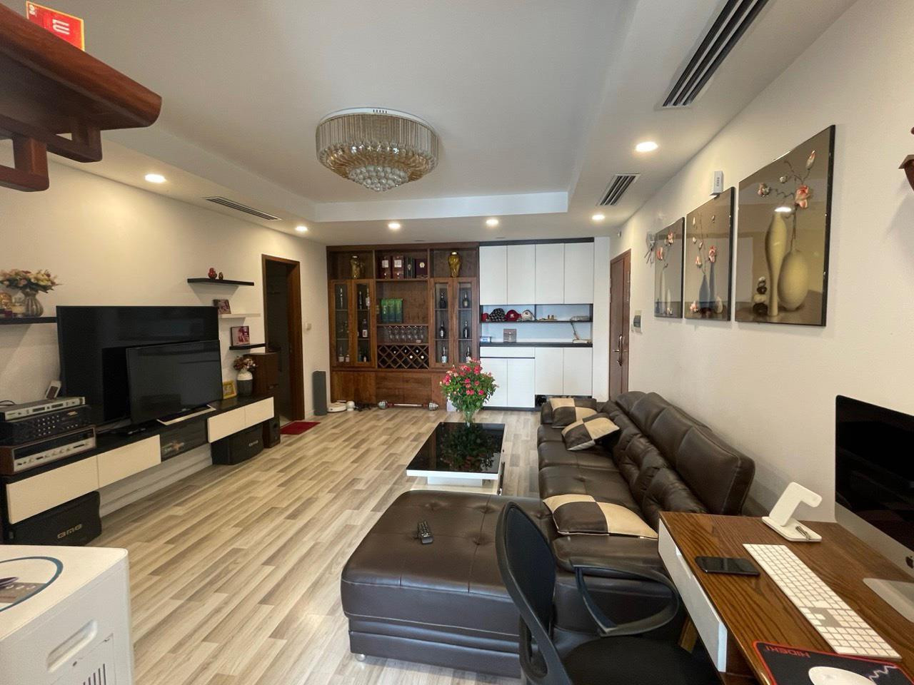 z5659771805427_7987d20b37192e91e5b28dfd52fcaaab