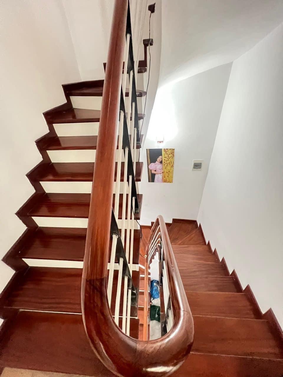 z5661729642512_44b32971aa862d6a14a86803e665271d