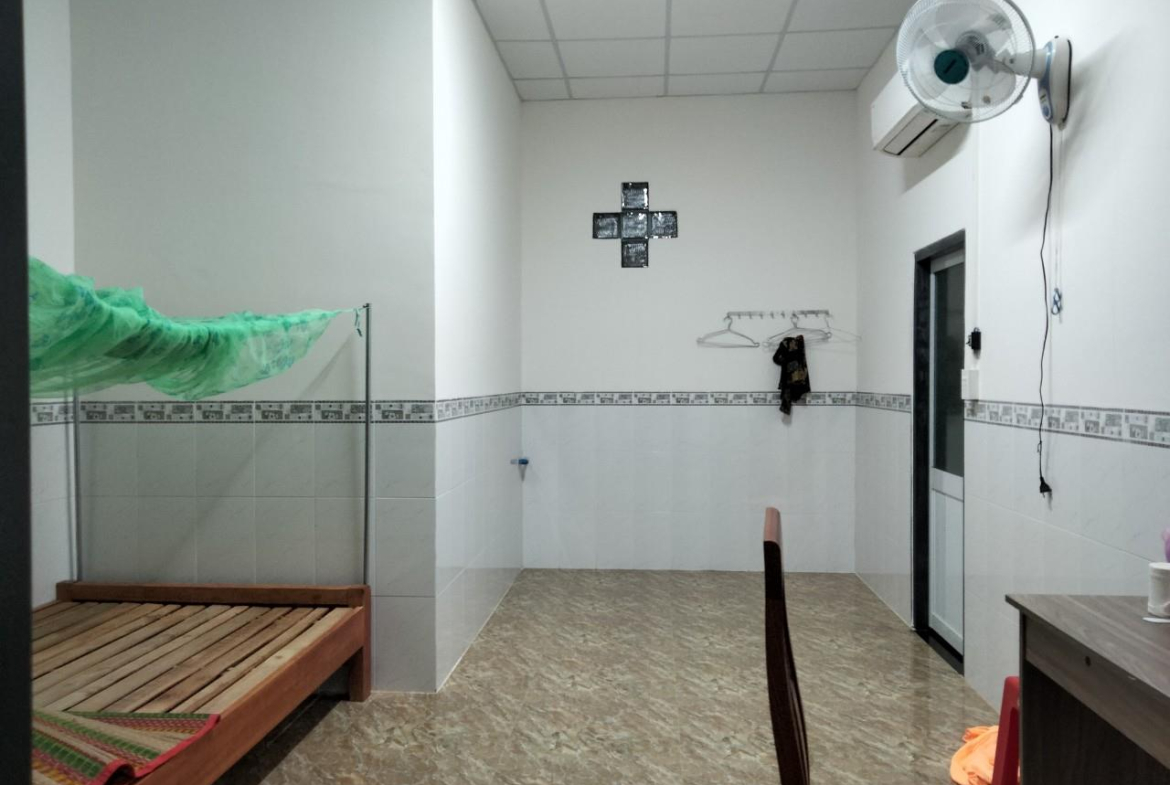 z5663451237631_643e14cda44e74d1250ae81239129b51