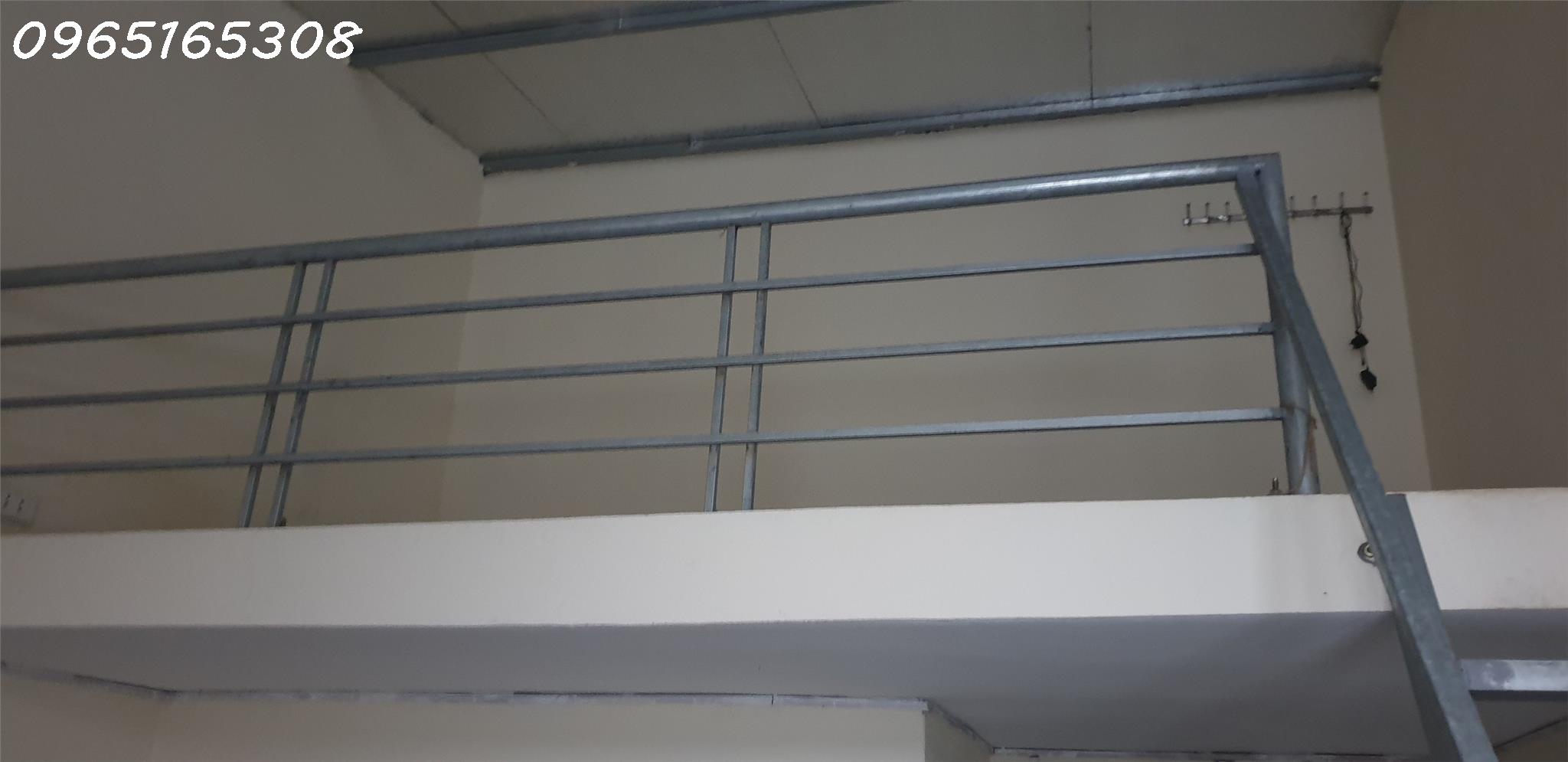 z5663752957270_70ce8c4a75af8ba2bc28baad2f2ab590