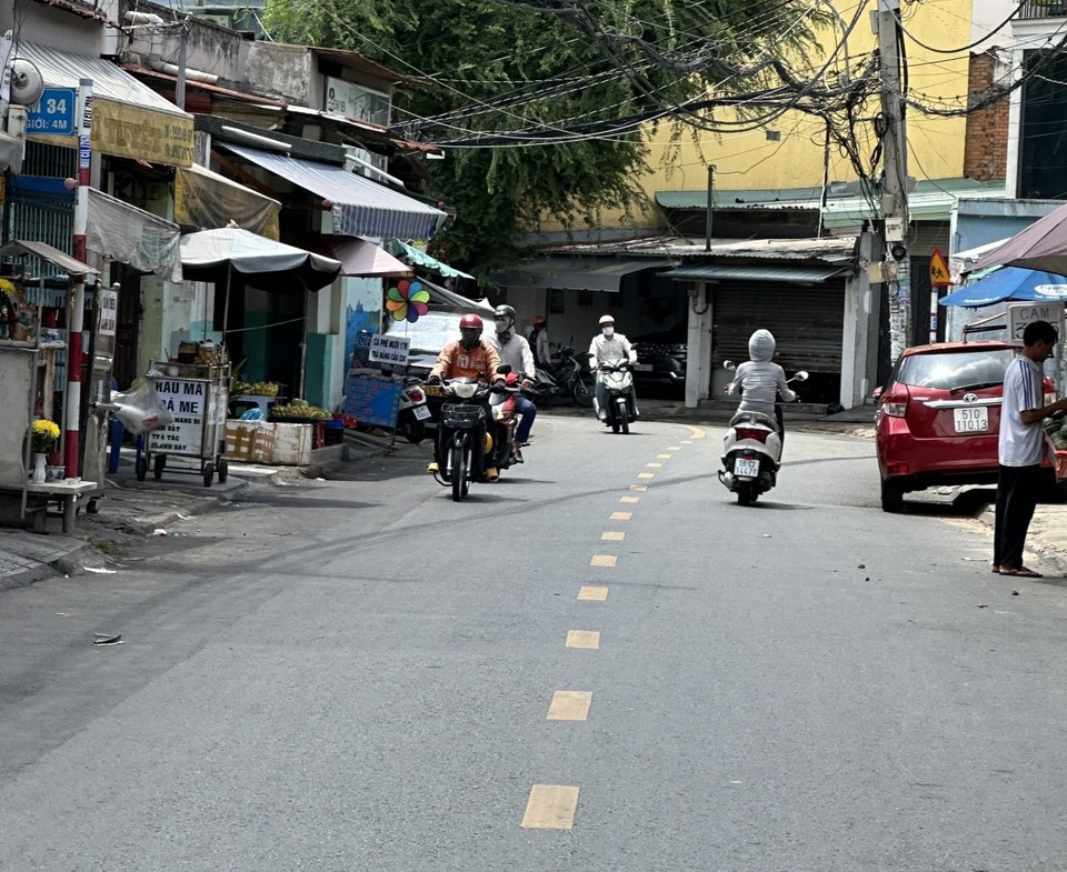 z5663835988514_191eaa6f18371bb9dda7ee21d5c4e3ae