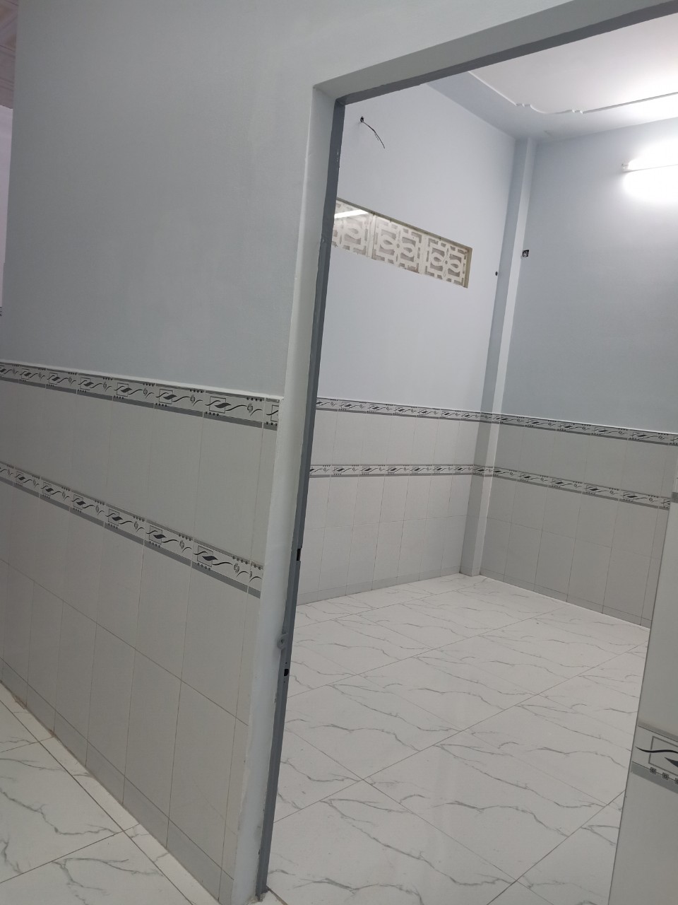 z5664272366730_b1db797590e47ecc498da57f478ddda0