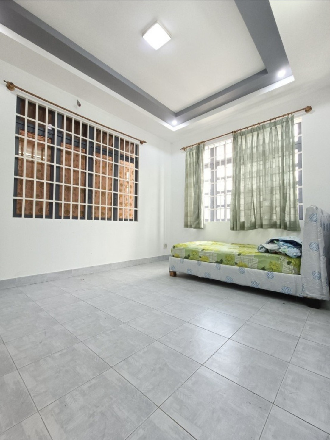 z5667130070907_dc87975848c3e4f1793b253c96e081c7