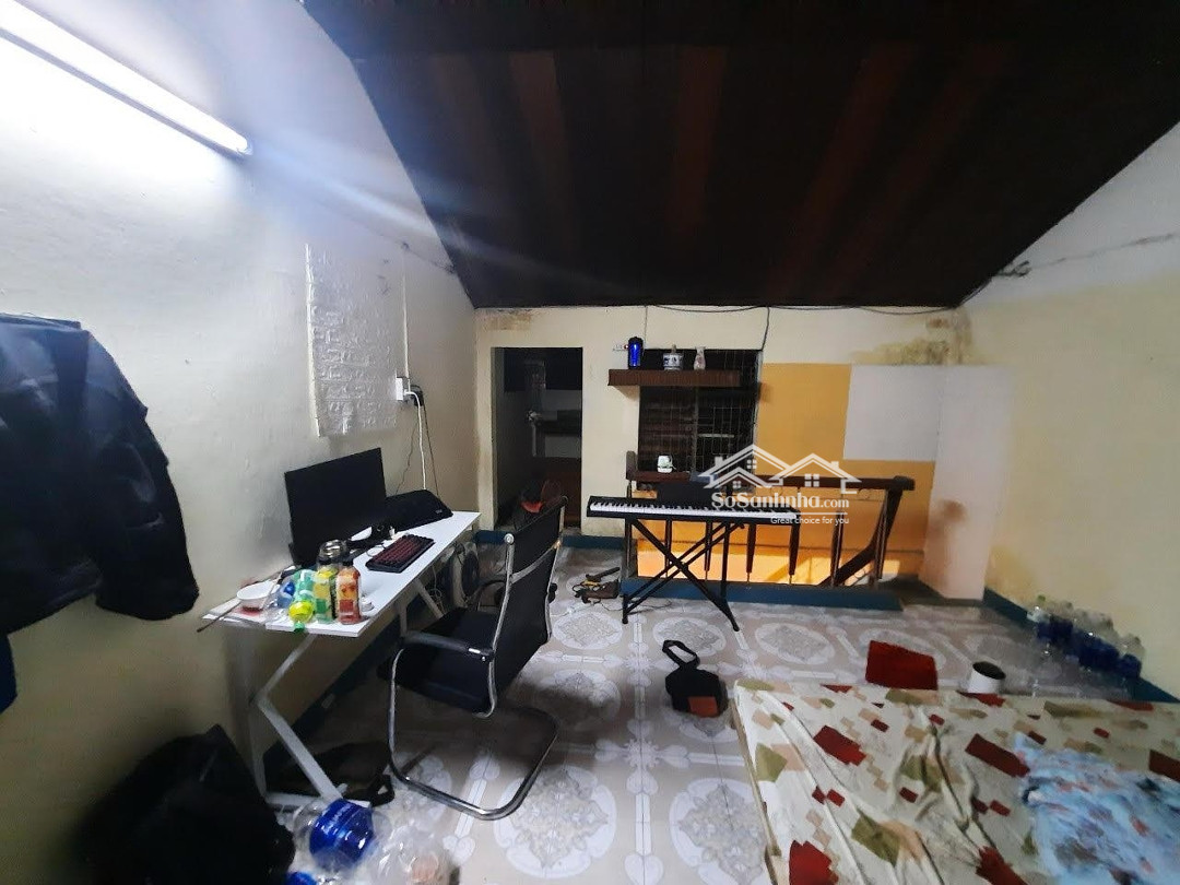 z5667694958158_63809279dc499cd2075c2955f5163533