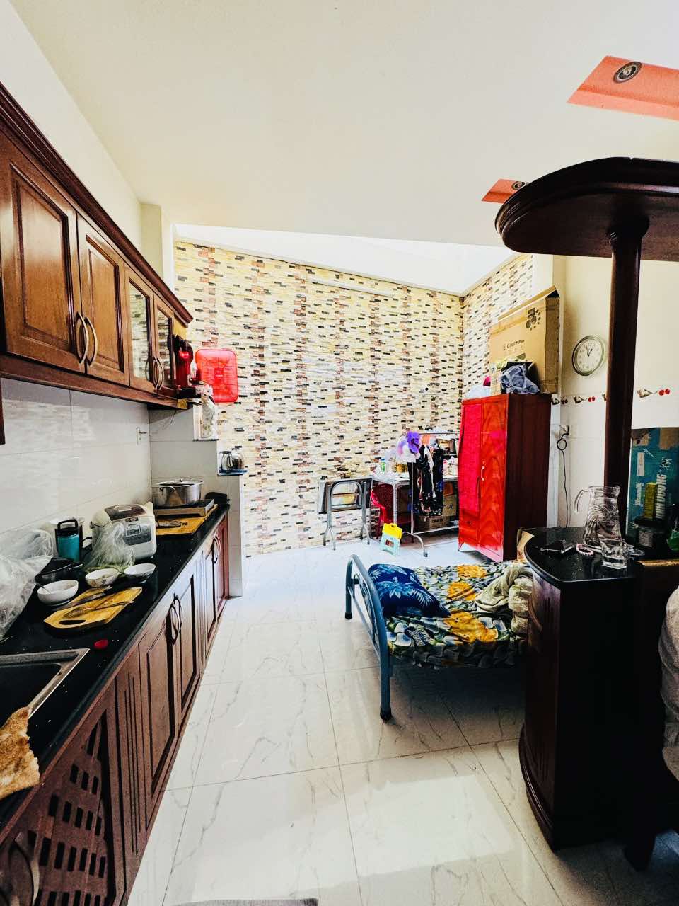 z5667980166541_bc06d109be636388d5e0766f564233a3