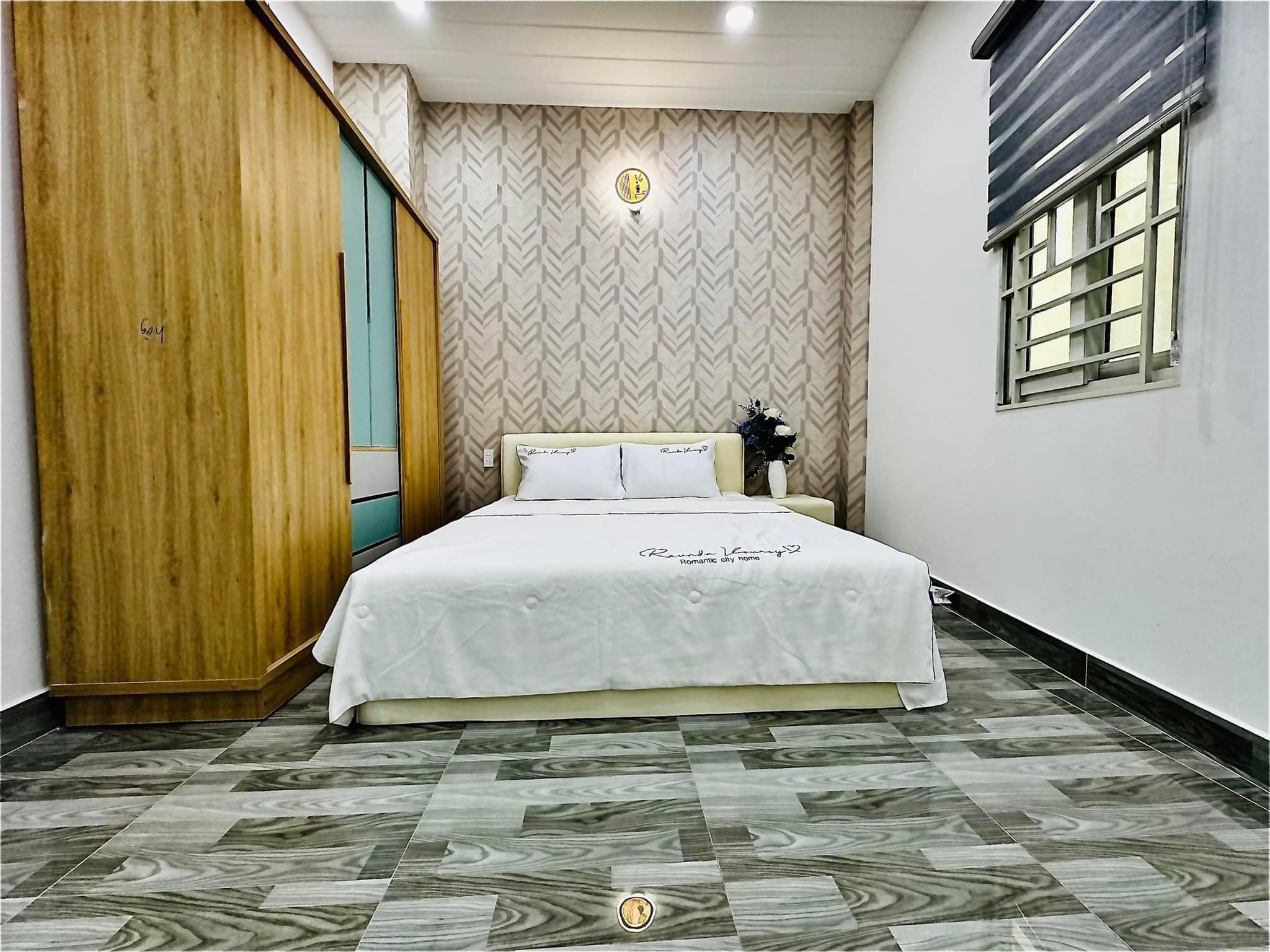 z5668172117038_508f4b3d98feca399426f57ddc9fb0e4