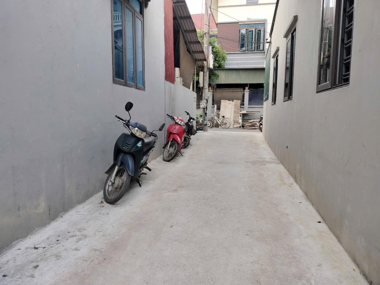 z5668740655517_df9dad2b54c3aafa0a24dacb3c225a11