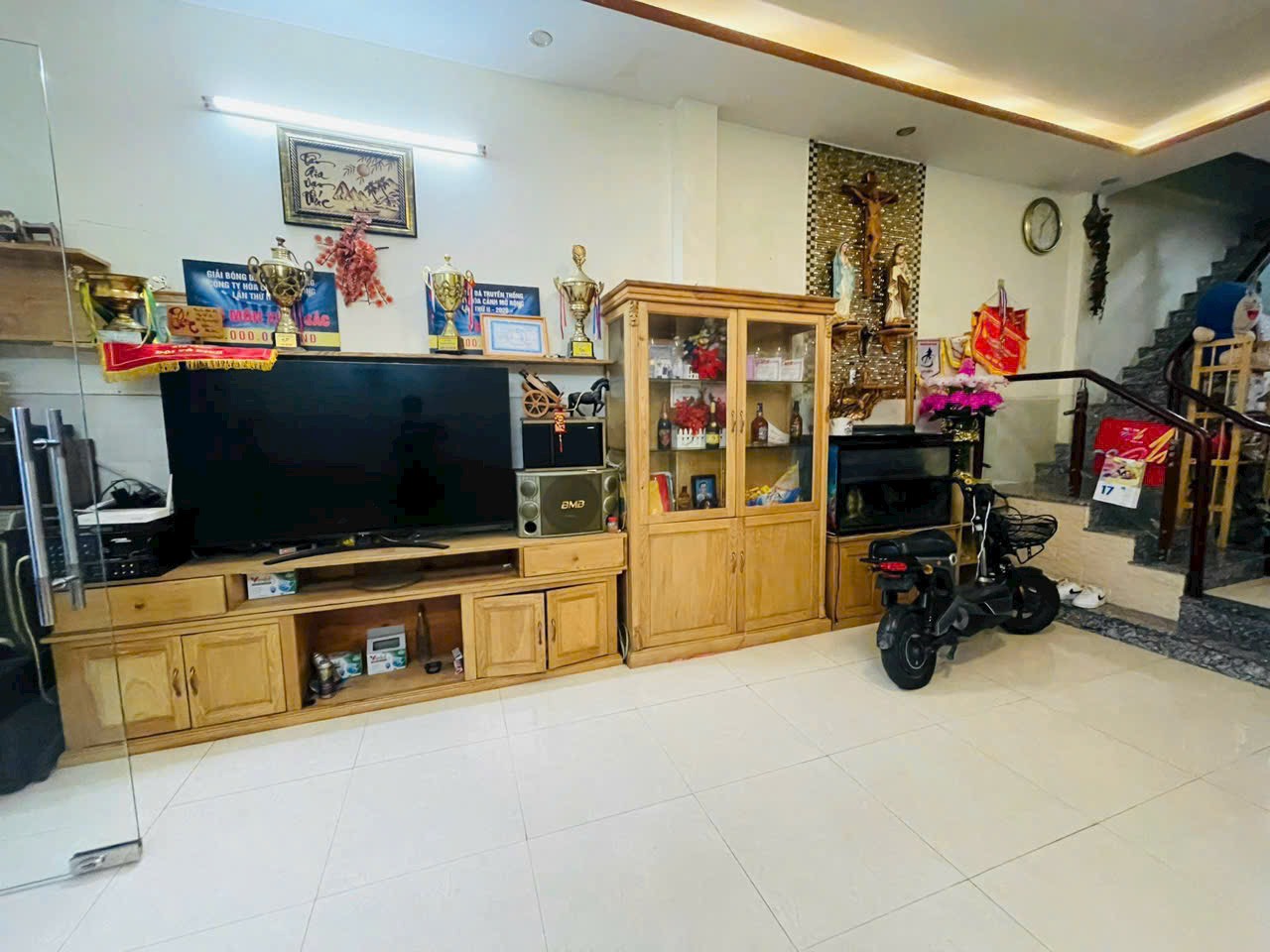 z5668982667153_c9a85cd999b364396ea55c5bab8ae737