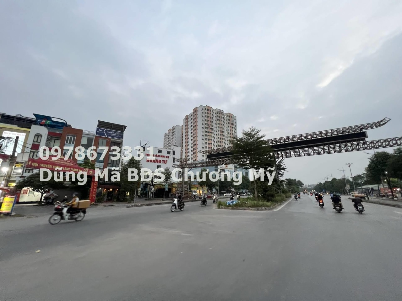 z5671065923934_77c2cd6fe2116c34a0c8ed01023b4229