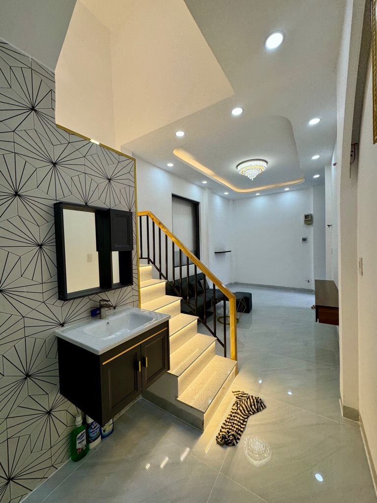 z5672823357527_15033d264c2bce8be840a51ad512bab2