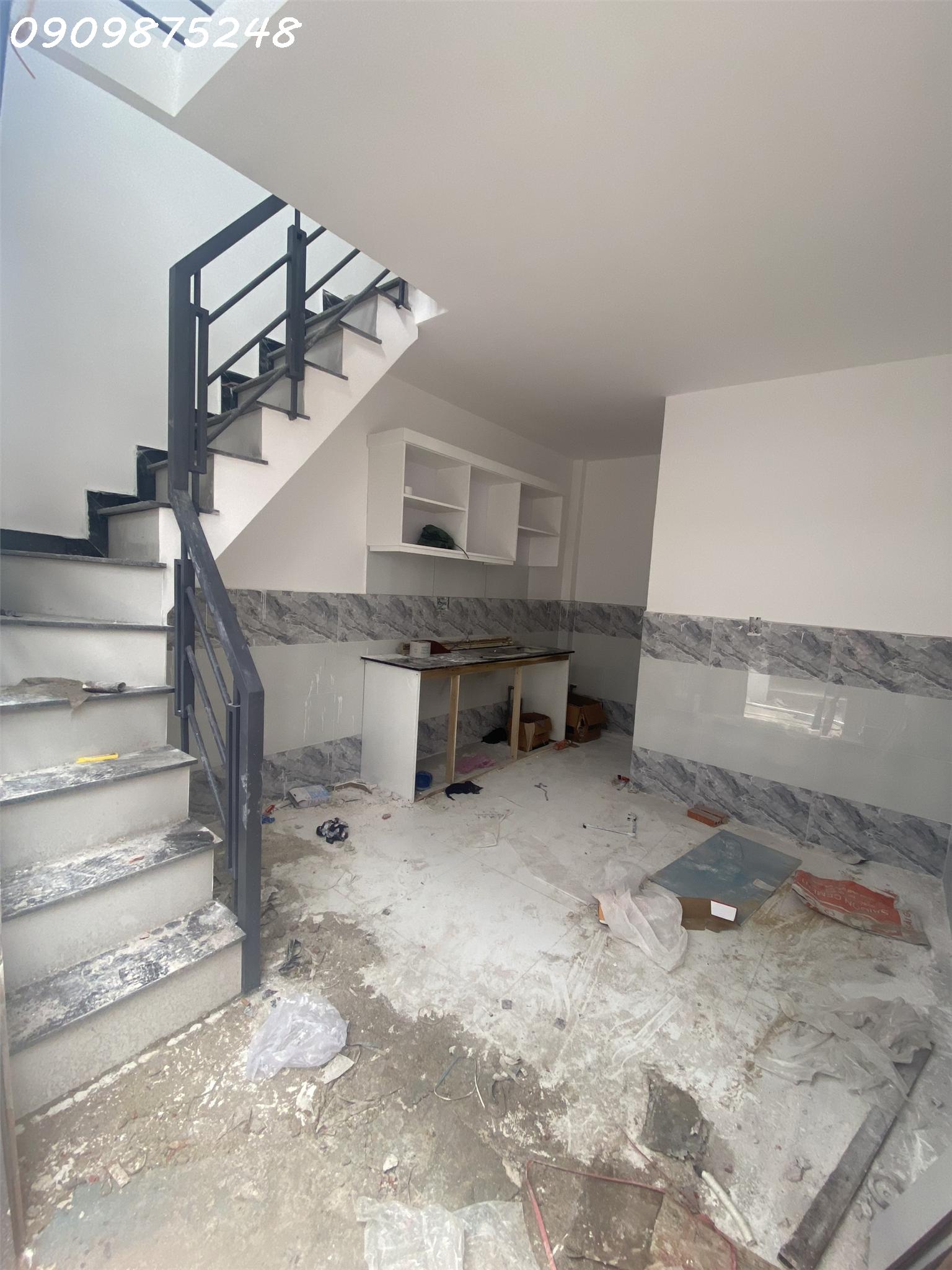 z5672986360764_3d0d35adcfee64aa551a0c4dffa37819