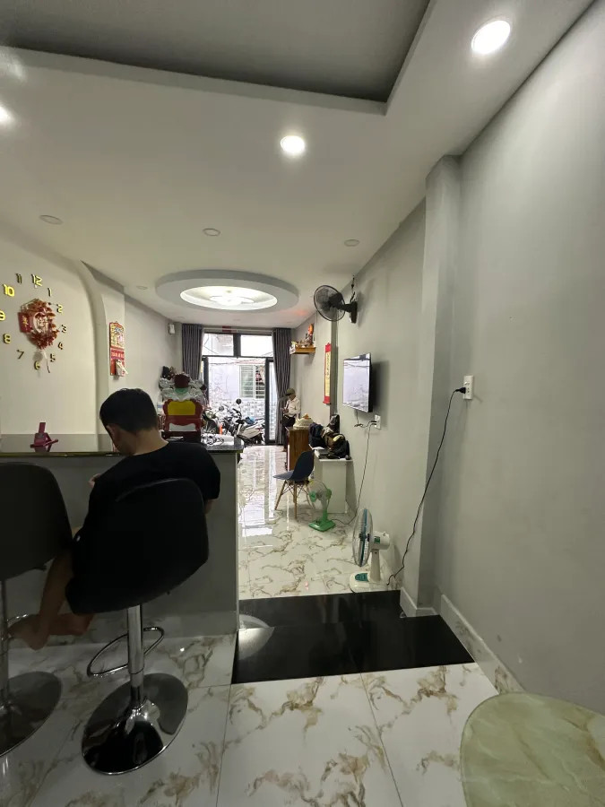 z5675709013103_373578c7f0300154fa8fcc6276578274