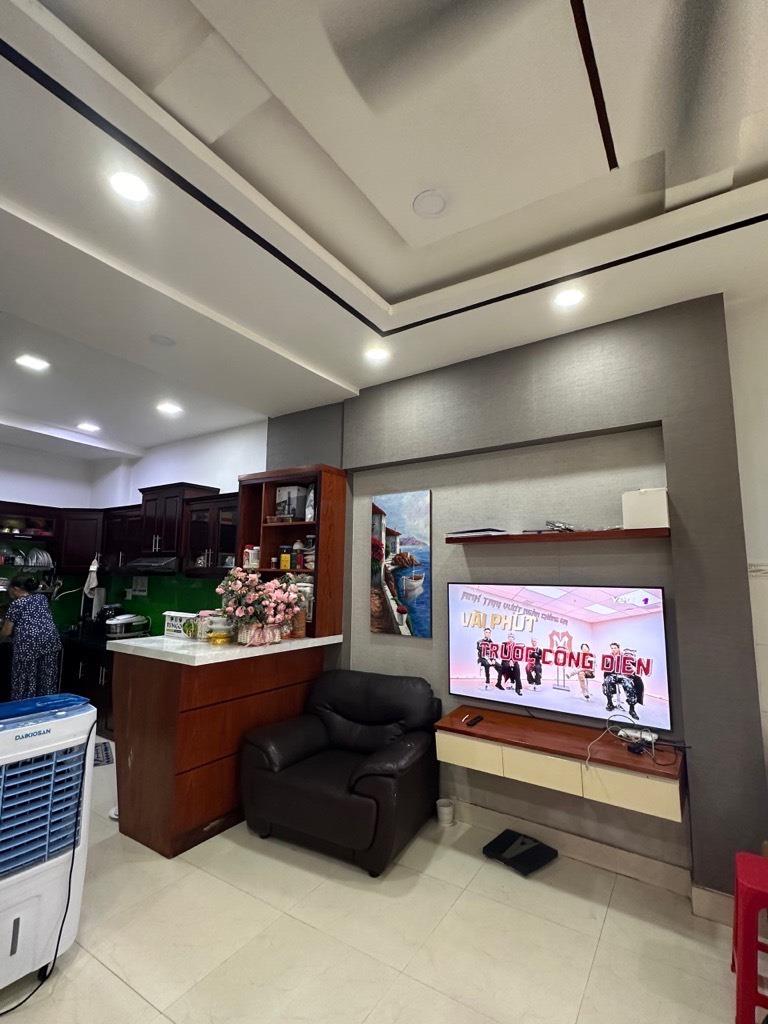 z5677312948221_4e0505b9f9edf1972675b69a8857f91d