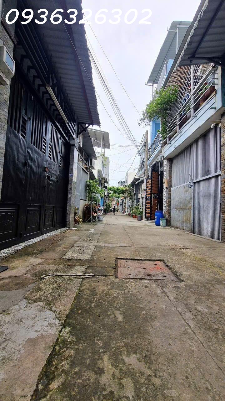 z5677958168885_aa384cb29238eed0d31f81ae7046ce93