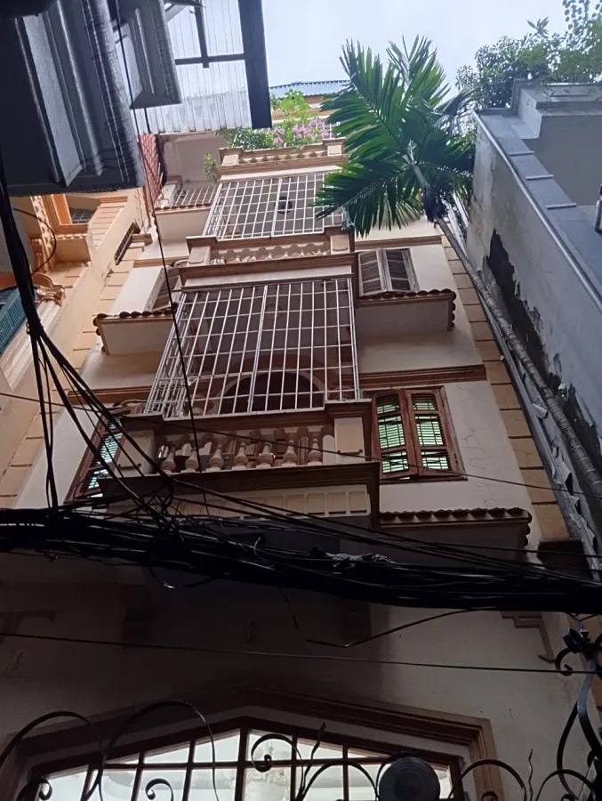 z5680334543716_bca88e67f098c562ad3c22cf0cb8c0e7