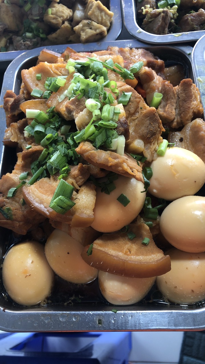 z5681342898036_22caf9ac1d873b9f7db11ae07264ad2c