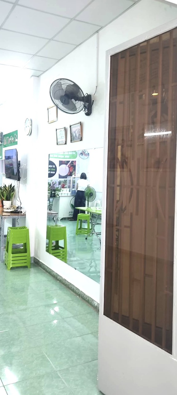 z5683581640471_04367bf07369865ab3cb8b4fe6ab36a7