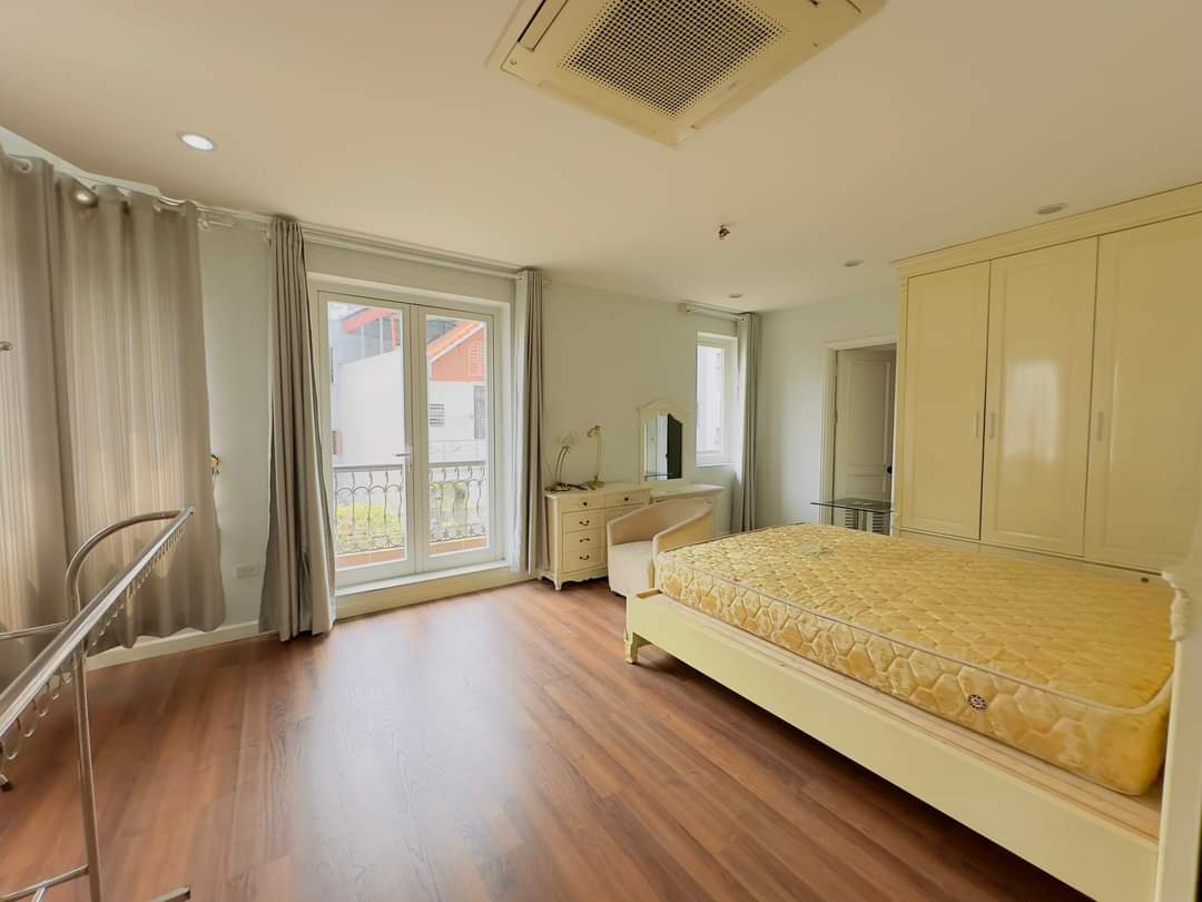 z5683585299221_29c9143894eacb3a7686fad836e3a034