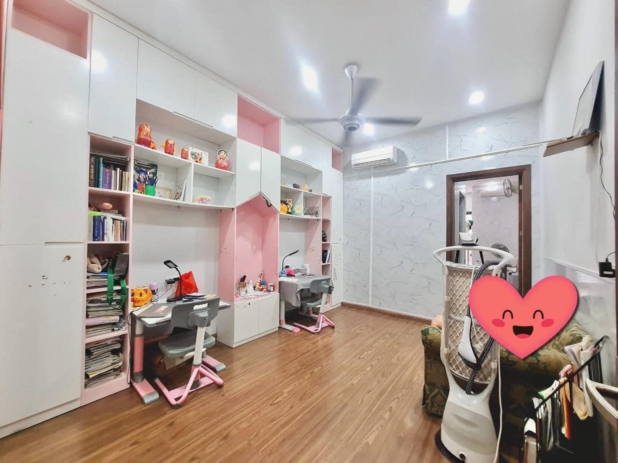 z5685725060086_294cb056aa353a1ba554f9ef05106418