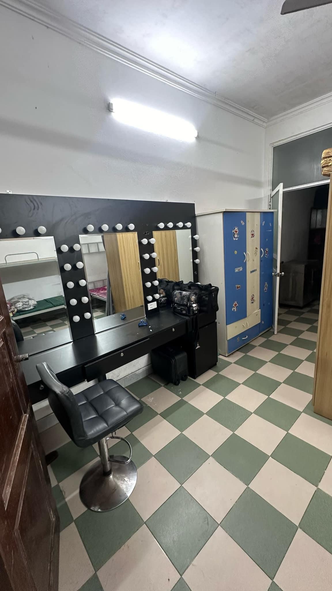 0edad3fd-eeb3-4245-b9c3-c481b7c1a086