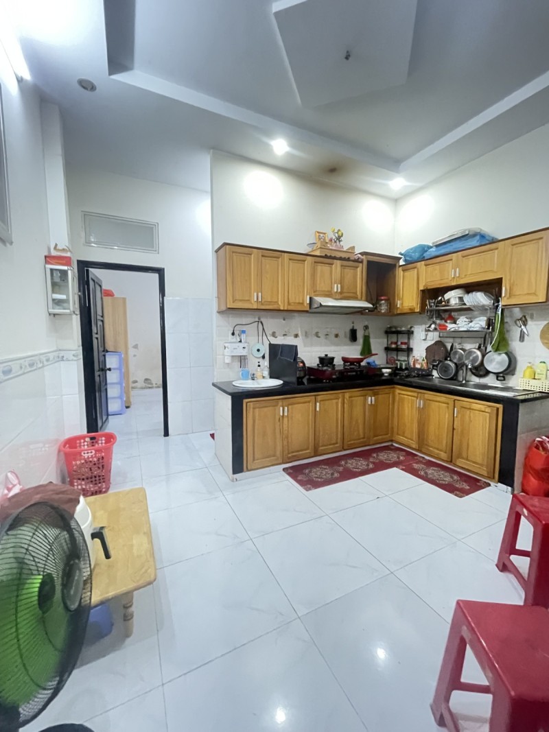 1082183949e0ec73e5e754beaacb5ab5.md