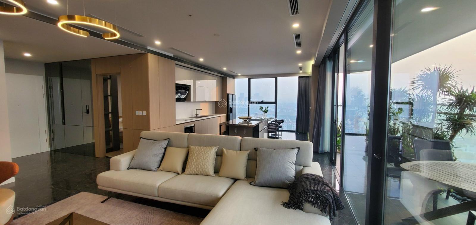 20240620010438-905c_wm