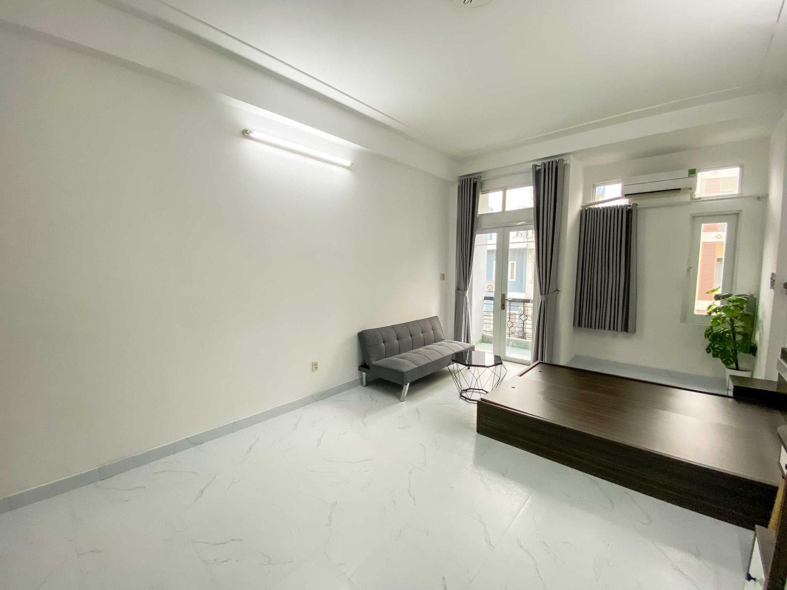 20240714180347-4b85_wm