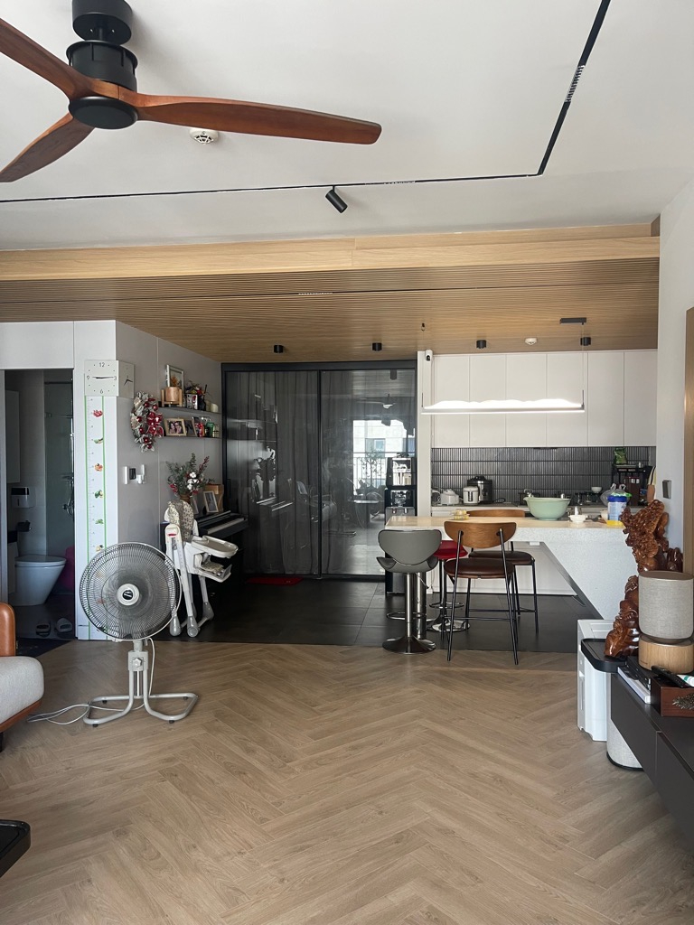 27pp-253788C4-lzni9huq_27_lzni9ifq