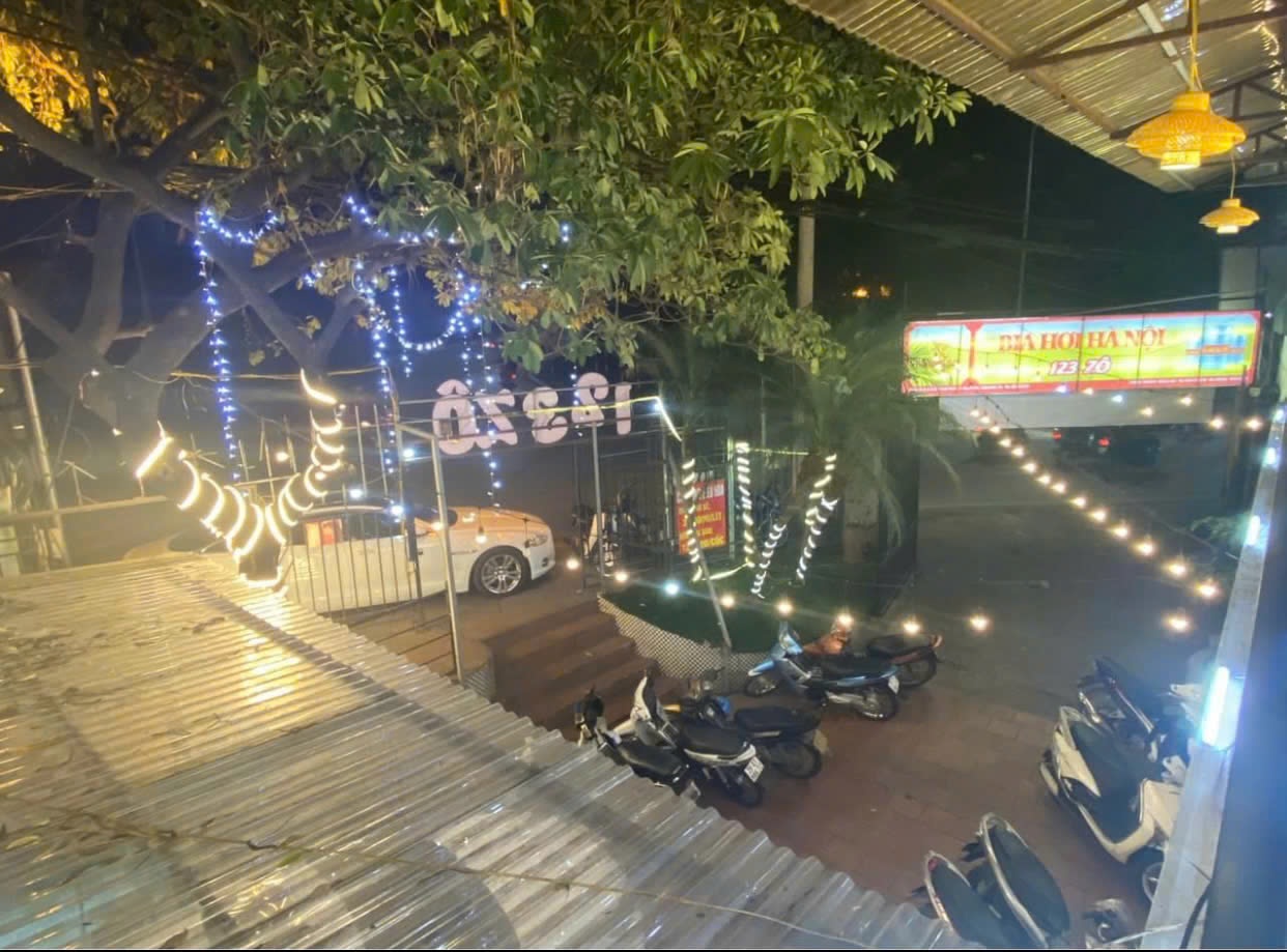 2b850430-dde2-40d0-a4e6-fcbaeffb1030