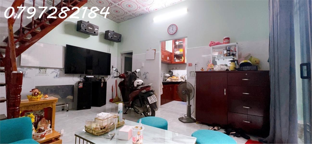 2hju-473332A6-lzc6ipx8_16_lzc6iq94