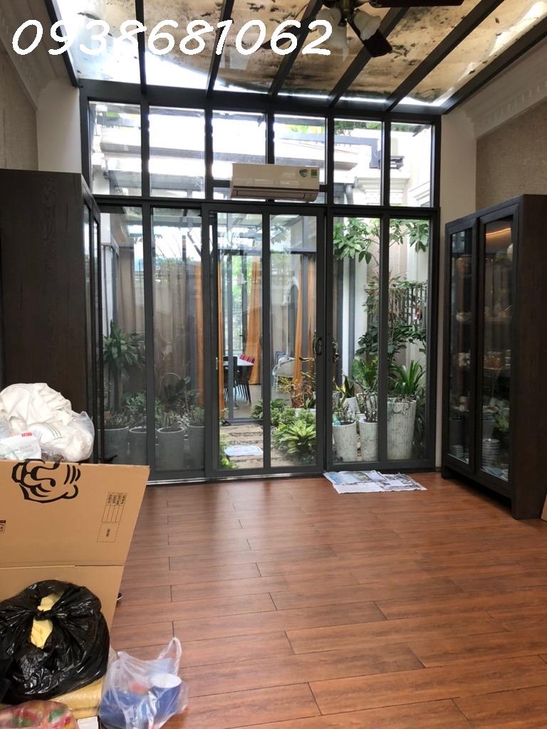 2w7o-C2DAAF9C-lzwlvvnd_13_lzwlvvvk