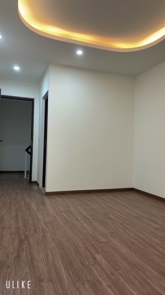 2y5l-53D0F4D1-m0120mts_11_m0120n02 (1)